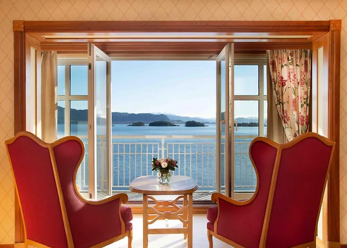 Solstrand Hotel & Bad