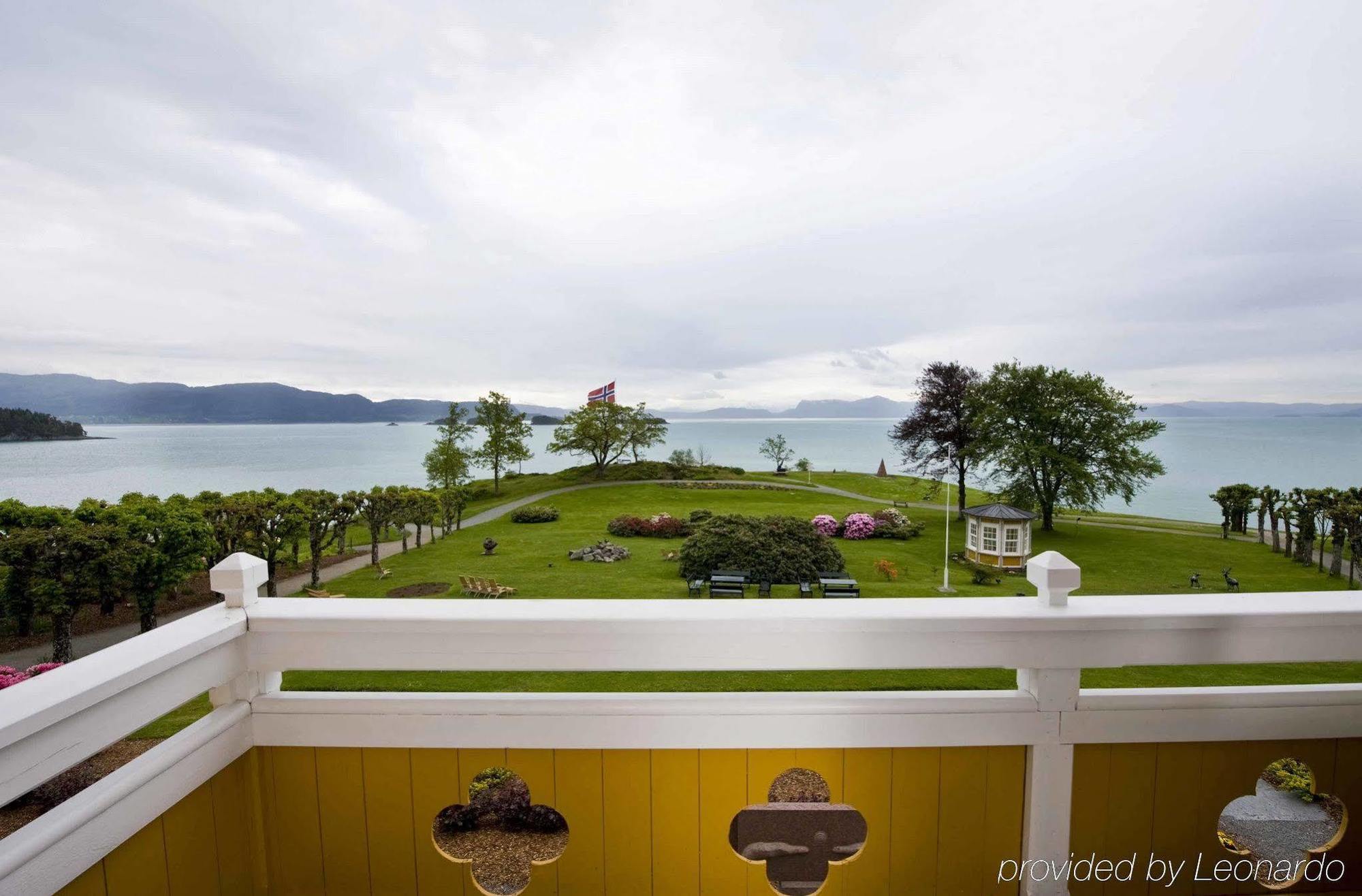 Hotel Solstrand & Bad Osoyro